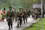 Naxalites, Burkapal, 12 cprf troops killed in encounter with naxalites, Raman singh