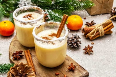 What Is Eggnog: A popular Festive Christmas Drink