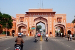 tour to Jaipur, place to visit in Jaipur, a tour to pink city jaipur, Handloom