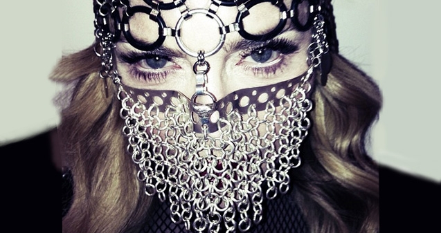 Madonna irks Islam fanatics},{Madonna irks Islam fanatics