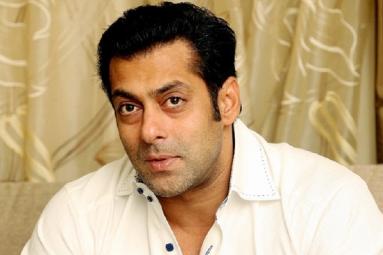 Salman surprised with Aish&rsquo;s presence