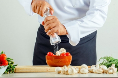 Will eating less salt fix your gut? Will eating less salt fix your gut?